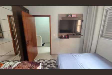 Quarto de casa para alugar com 2 quartos, 45m² em Parque Residencial Cocaia, São Paulo