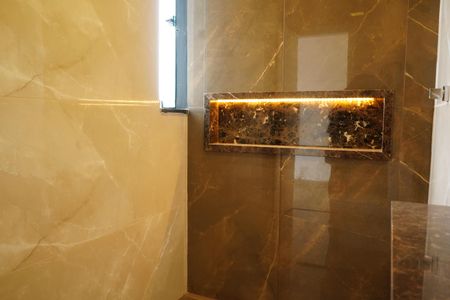 Casa à venda com 96m², 3 quartos e 4 vagasSuíte master - Banheiro