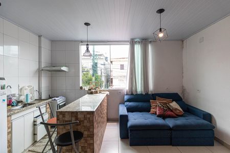 Sala e Cozinha de casa para alugar com 2 quartos, 50m² em Jardim Nordeste, São Paulo