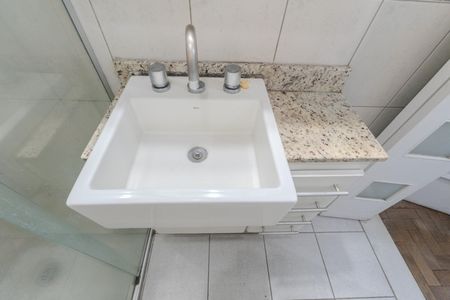 Apartamento para alugar com 43m², 1 quarto e 1 vaga Apartamento para alugar com 43m², 1 quarto e 1 vagaBanheiro