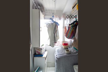 Apartamento à venda com 54m², 2 quartos e 1 vaga Apartamento à venda com 54m², 2 quartos e 1 vagaÁrea de Serviço