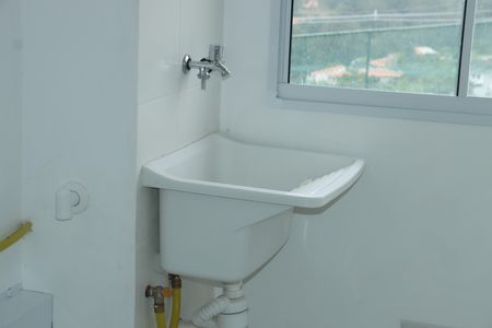 Área de serviço de apartamento para alugar com 2 quartos, 46m² em Recanto Vista Alegre, Cotia