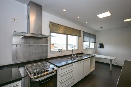 Apartamento para alugar com 173m², 3 quartos e 3 vagasCozinha