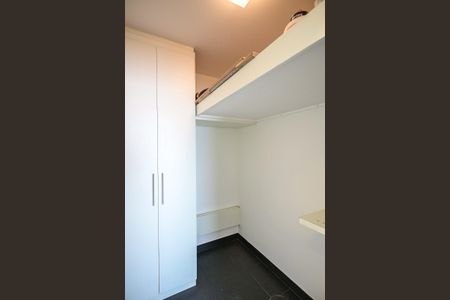 Apartamento para alugar com 173m², 3 quartos e 3 vagasQuarto de Serviço