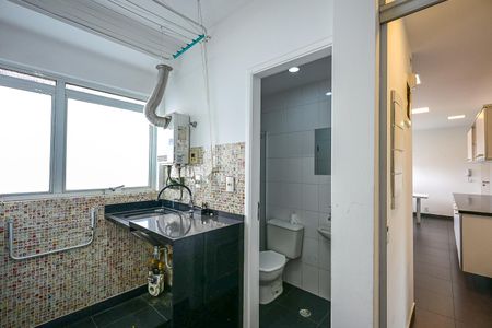 Apartamento para alugar com 173m², 3 quartos e 3 vagasÁrea de Serviço 