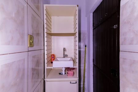 Casa para alugar com 50m², 1 quarto e sem vagaBanheiro