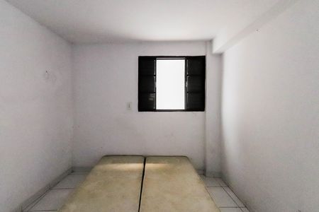 Casa para alugar com 50m², 1 quarto e sem vagaQuarto 