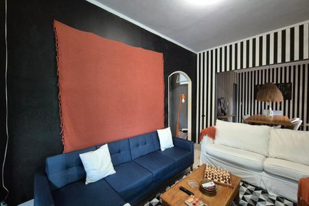 Casa à venda com 90m², 2 quartos e 3 vagasSala de TV
