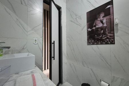 Casa à venda com 90m², 2 quartos e 3 vagasBanheiro