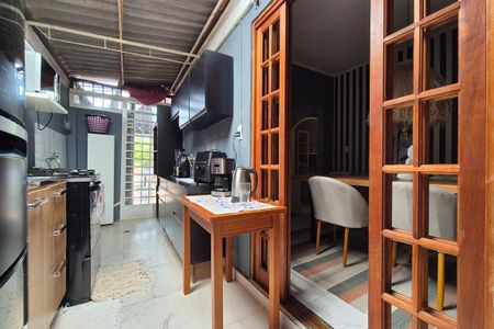 Casa à venda com 90m², 2 quartos e 3 vagasCozinha 