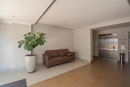 Apartamento à venda com 58m², 2 quartos e 1 vagaHall de entrada