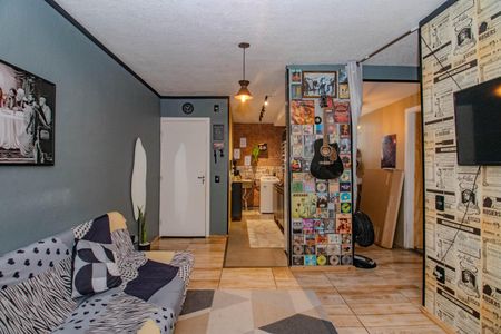 Sala de apartamento para alugar com 1 quarto, 37m² em Rubem Berta, Porto Alegre