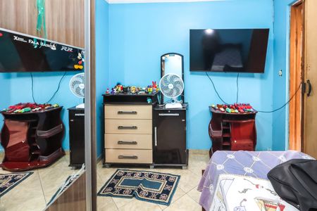 Casa para alugar com 106m², 2 quartos e sem vaga Casa para alugar com 106m², 2 quartos e sem vagaQuarto 2