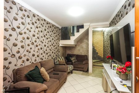 Sala de casa à venda com 2 quartos, 106m² em Jardim Sonia Inga, São Paulo