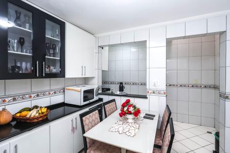 Casa para alugar com 106m², 2 quartos e sem vaga Casa para alugar com 106m², 2 quartos e sem vagaCozinha