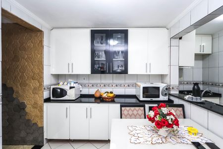 Casa para alugar com 106m², 2 quartos e sem vaga Casa para alugar com 106m², 2 quartos e sem vagaCozinha