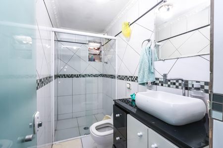 Casa para alugar com 106m², 2 quartos e sem vaga Casa para alugar com 106m², 2 quartos e sem vagaBanheiro Social