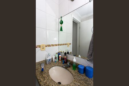 Apartamento à venda com 70m², 3 quartos e 2 vagasBanheiro