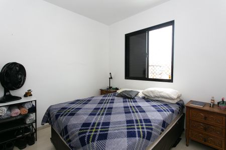 Apartamento à venda com 70m², 3 quartos e 2 vagasQuarto 2