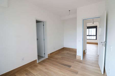 Apartamento à venda com 190m², 3 quartos e 4 vagas Apartamento à venda com 190m², 3 quartos e 4 vagasSuíte 1