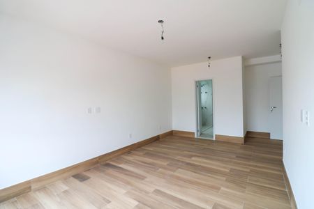 Apartamento à venda com 190m², 3 quartos e 4 vagas Apartamento à venda com 190m², 3 quartos e 4 vagasSuíte 3
