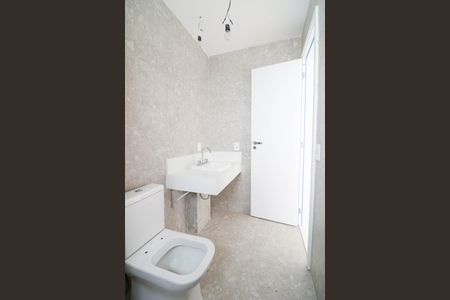 Apartamento à venda com 190m², 3 quartos e 4 vagas Apartamento à venda com 190m², 3 quartos e 4 vagasBanheiro da Suíte 1