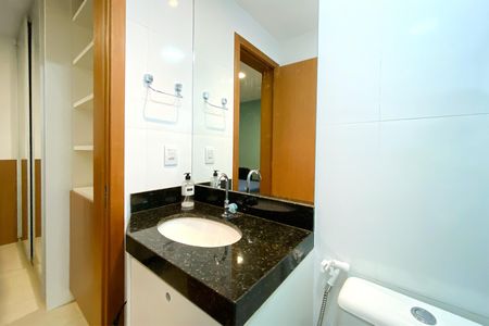 Apartamento para alugar com 133m², 2 quartos e 2 vagasBanheiro da Suíte 1