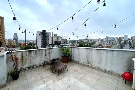 Apartamento para alugar com 133m², 2 quartos e 2 vagasCobertura
