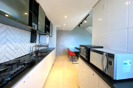 Apartamento para alugar com 133m², 2 quartos e 2 vagasCozinha