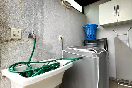 Apartamento para alugar com 133m², 2 quartos e 2 vagasÁrea de Serviço