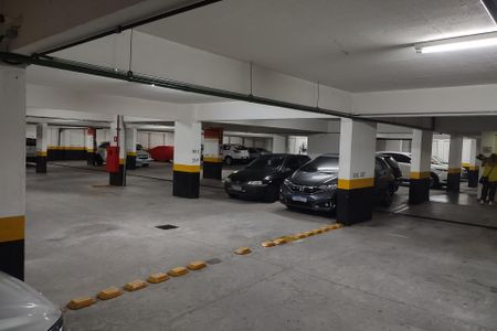 Apartamento para alugar com 68m², 2 quartos e 2 vagas Apartamento para alugar com 68m², 2 quartos e 2 vagasGaragem