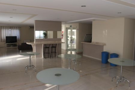 Apartamento para alugar com 68m², 2 quartos e 2 vagasÁrea comum - Salão de festas
