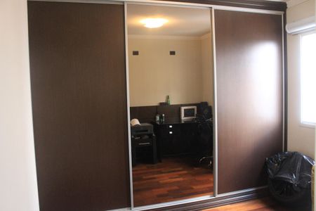 Apartamento para alugar com 68m², 2 quartos e 2 vagasSuíte