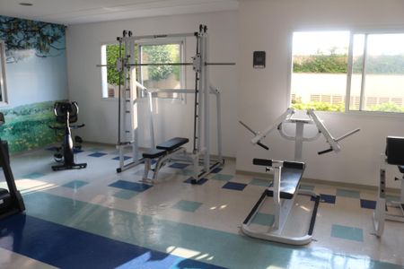 Apartamento para alugar com 68m², 2 quartos e 2 vagasÁrea comum - Academia