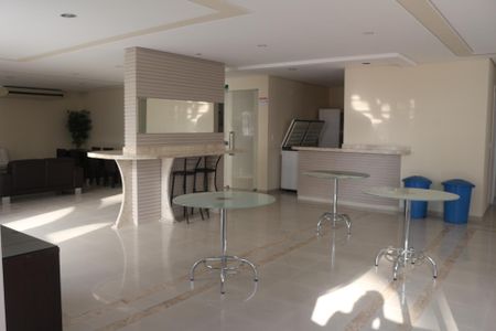Apartamento para alugar com 68m², 2 quartos e 2 vagasÁrea comum - Salão de festas