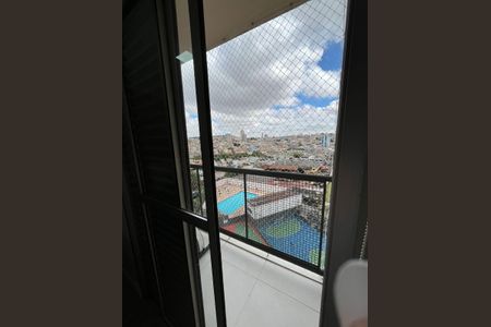 Apartamento à venda com 58m², 2 quartos e 1 vaga Apartamento à venda com 58m², 2 quartos e 1 vagaVaranda