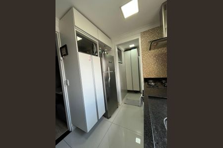 Apartamento à venda com 58m², 2 quartos e 1 vaga Apartamento à venda com 58m², 2 quartos e 1 vagaCozinha