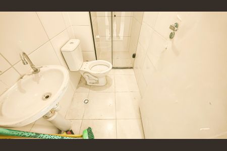 Apartamento para alugar com 42m², 2 quartos e sem vagaBanheiro