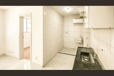 Apartamento para alugar com 42m², 2 quartos e sem vagaCozinha e Área de Serviço