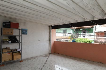 Casa à venda com 114m², 2 quartos e 2 vagasVaranda