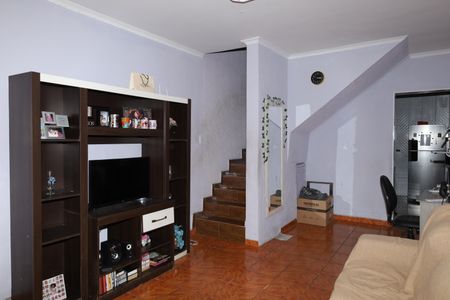 Sala de casa à venda com 2 quartos, 114m² em Parque Guarani, São Paulo