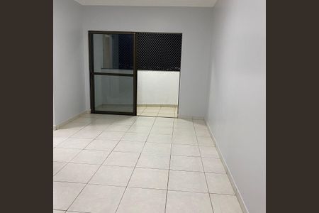 Apartamento para alugar com 2 quartos, 70m² em Parque Amazonia, Goiânia