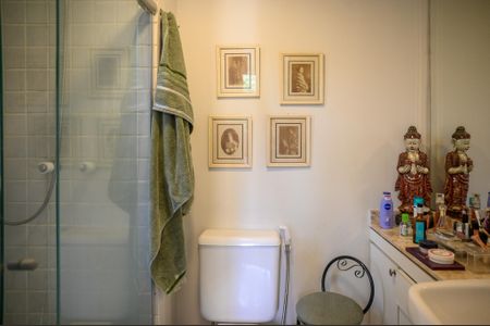 Apartamento à venda com 70m², 3 quartos e 1 vagaBanheiro Quarto 1 - Suite