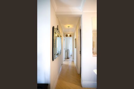 Apartamento à venda com 70m², 3 quartos e 1 vagaCorredor