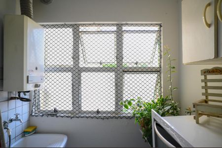 Apartamento à venda com 70m², 3 quartos e 1 vagaÁrea de Serviço