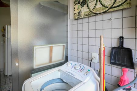 Apartamento à venda com 70m², 3 quartos e 1 vagaÁrea de Serviço