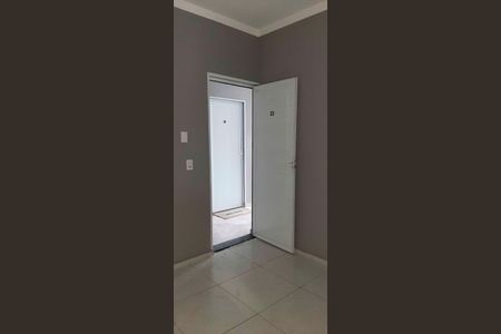Sala de apartamento para alugar com 1 quarto, 35m² em Pestana, Osasco