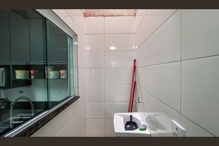 Casa de condomínio para alugar com 70m², 2 quartos e 1 vagaArea  de serviço