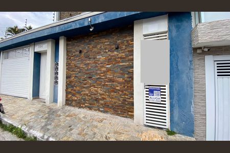 Casa de condomínio para alugar com 70m², 2 quartos e 1 vagaFachada 