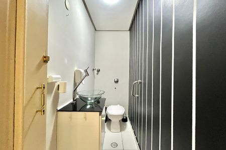 Lavabo de casa à venda com 2 quartos, 140m² em Mirandópolis, São Paulo